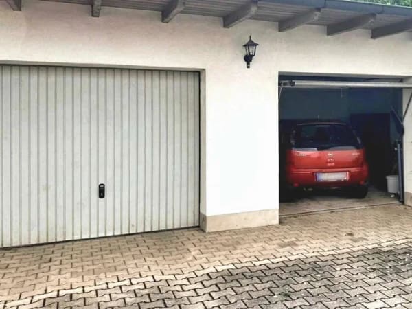Immobilie in Ergoldsbach - Zwei Wohneinheiten. Eine Kapitalanlage. - Bild 4