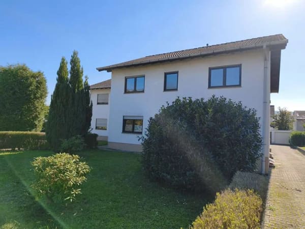 Immobilie in Sinzig - Bad Bodendorf - 2 Zi.-Wohnung mit Terrasse + kleiner Garten +  sep. Appartement im Keller und Garage - Bild 0
