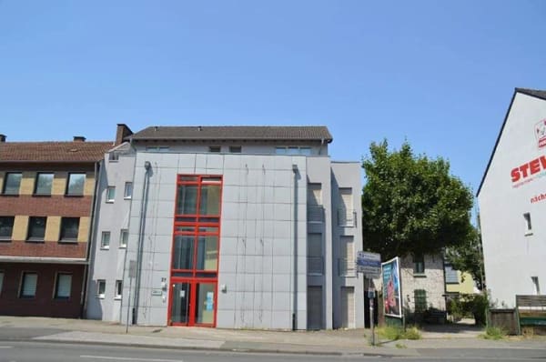 Immobilie in Dinslaken - Wohn- und Geschäftshaus in guter Grundstruktur - Bild 0