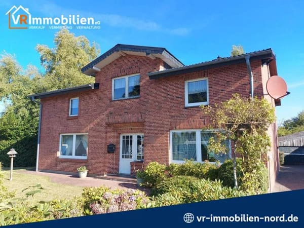 Immobilie in Todenbüttel - Hübsches Kniestockhaus mit Garten, optionalem Baugrundstück & Nebengebäuden - Bild 0