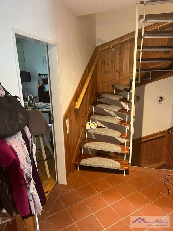 Immobilie in Burgwedel - Familienfreundliches Reihenmittelhaus mit Garten, Terrasse und Vollkeller in Großburgwedel - Bild 2