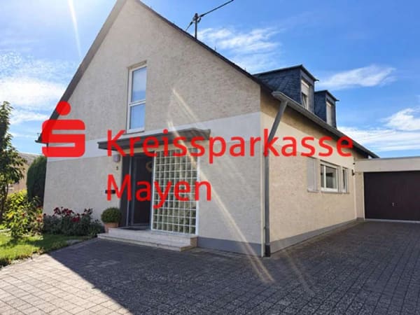 Immobilie in Polch - Licht, Raum und Sonnenterrasse – Einfamilienhaus in Polch - Bild 0