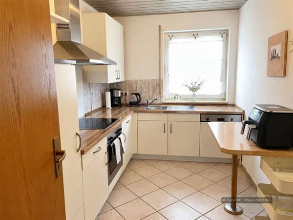 Immobilie in Zapfendorf - Sonnige 3-Zimmer-Wohnung mit Balkon, Gartenanteil und 2 Außenstellplätzen - Bild 4