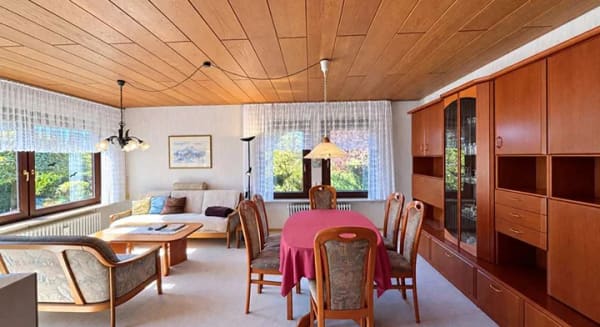 Immobilie in Deizisau - Vielseitiges Raumwunder: Gemütliches Zuhause mit Einliegerwohnung, Potenzial & Traumgarten - Bild 1