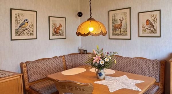 Immobilie in Deizisau - Vielseitiges Raumwunder: Gemütliches Zuhause mit Einliegerwohnung, Potenzial & Traumgarten - Bild 2