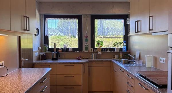 Immobilie in Deizisau - Vielseitiges Raumwunder: Gemütliches Zuhause mit Einliegerwohnung, Potenzial & Traumgarten - Bild 3