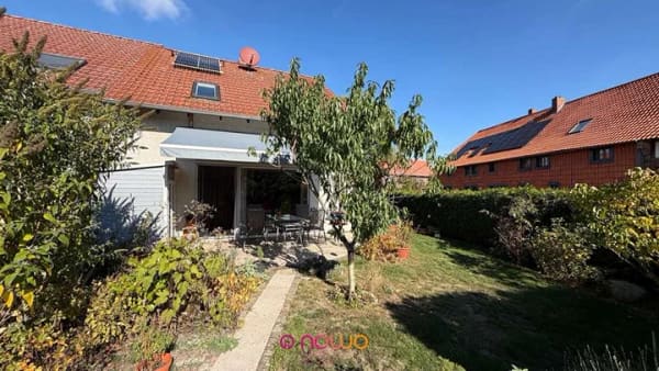 Immobilie in Cremlingen - Direkt einziehen ohne Sanierung! Reihenendhaus mit Carport, Keller, Terrasse und Garten! - Bild 1