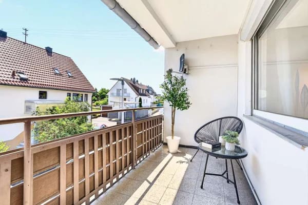 Immobilie in Illingen - WOHLFÜHLEN - Attraktive, frisch renovierte 4-Zimmer-Wohnung mit Garage in Illingen - Bild 3
