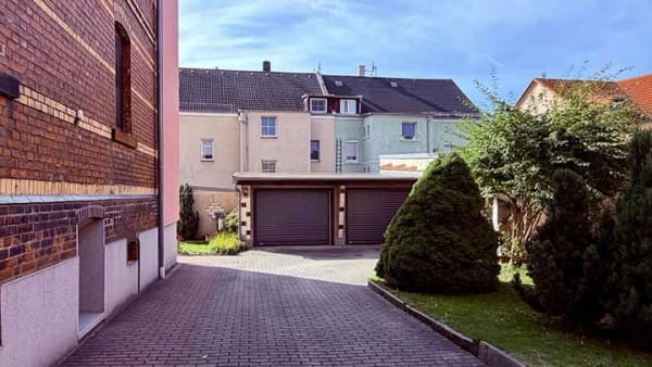 Immobilie in Zwickau - Drei Wohneinheiten. Viele Möglichkeiten. - Bild 2