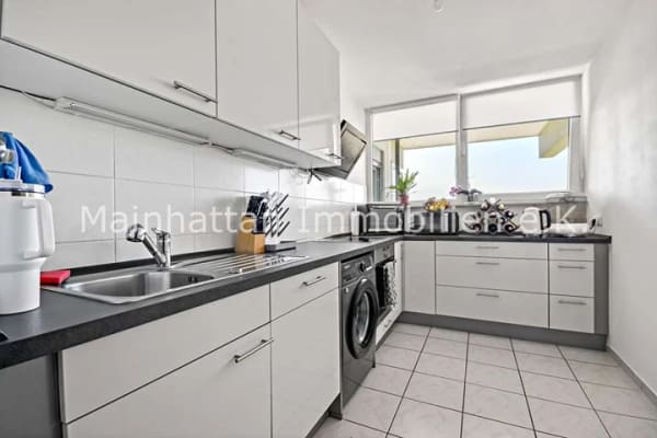 Immobilie in Hattersheim - Sonnenbalkon - für die kleine Familie - Bild 1