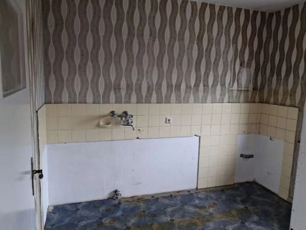 Immobilie in Emden - Renovierungsbedürftige 4-Zi.-ETW im 2.OG in Emden-Barenburg - Bild 4