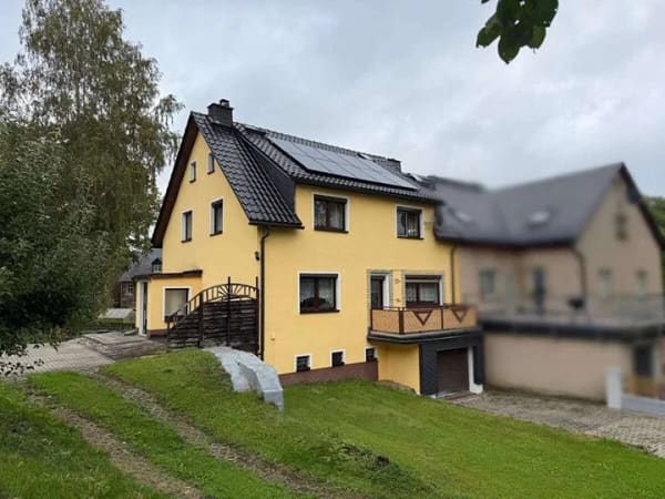Immobilie in Crottendorf - Tolle Doppelhaushälfte mit viel Potenzial! - Bild 0