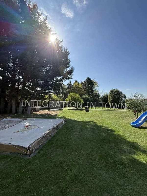 Immobilie in Schkeuditz - Teilsanieter Dreiseitenhof mit ca. 5000 qm parkähnlichem Grundstück Garten - Bild 0