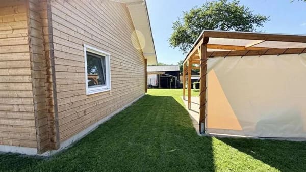 Immobilie in Erfde - Neuwertiger A+-Holzbungalow nahe der Eider - Garten, Feldblick, provisionsfrei - Bild 4