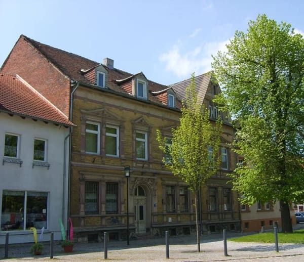 Immobilie in Egeln - Wohngebäude mit Grundstück in Egeln zu verkaufen - Bild 0