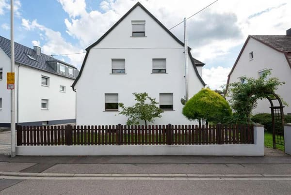 Immobilie in Leingarten - Raum für Leben, Lachen und Lieblingsmomente – charmantes Haus zum Kaufen in Leingarten - Bild 1