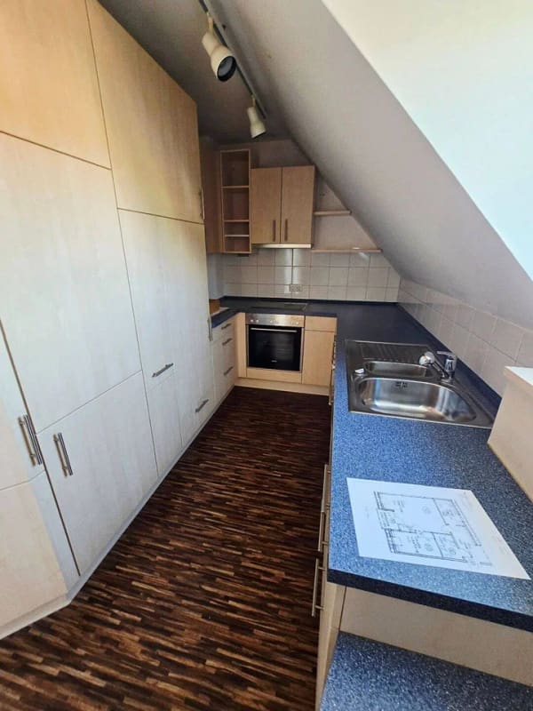 Immobilie in Pleinfeld - - Seniorenheim - Betreutes Wohnen - Helle und geräumige 2 Zimmer Wohnung auf ca. 79m² -  - Bild 1