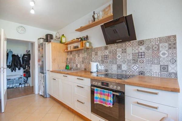 Immobilie in Isny im Allgäu - Bezugsfrei ab 01.01.2027 - Großzügige 4-Zimmerwohnung - Bild 2