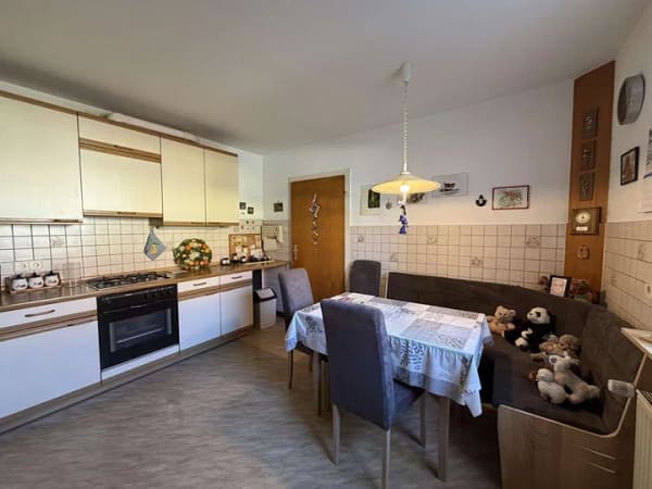 Immobilie in Ilsede - Viel Platz, kurze Wege & eigene Ideen – Reihenmittelhaus mit Garten und Ausbaupotenzial in Ölsburg - Bild 3