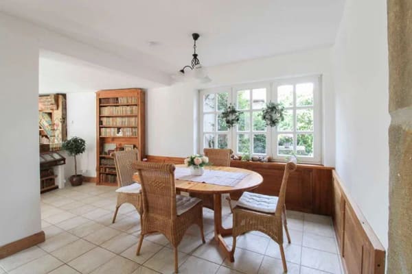 Immobilie in Edemissen - Ihr Familienparadies in Edemissen-Wehnsen: Großzügiges Haus mit traumhaftem Garten - Bild 3