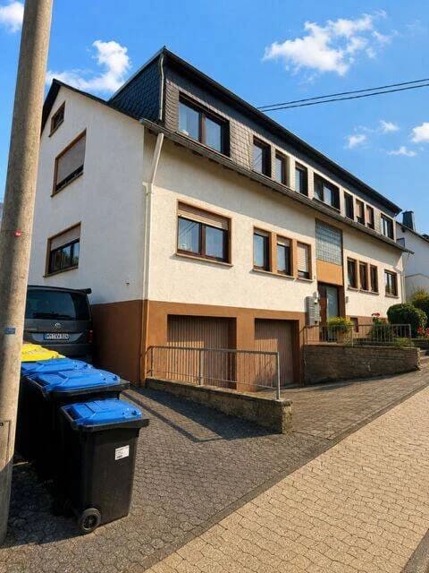 Immobilie in Mülheim-Kärlich - durchgehend renoviertes und vermietetes Mehrfamilienhaus in Mülheim-Kärlich - Bild 1