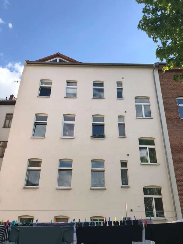 Immobilie in Erfurt - Investition in der Thüringer Landeshauptstadt - voll vermieteter Altbau mit Garten - Bild 1