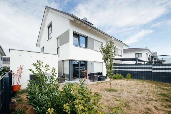 Immobilie in Wyhl - Neubau-Doppelhaushälfte mit hochwertiger Ausstattung in Wyhl am Kaiserstuhl - Bild 2