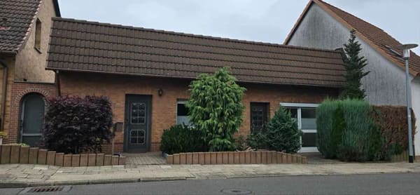 Immobilie in Neukalen - Ebenerdiges Wohnhaus mit separatem Bereich und vielfältigen Nutzungsmöglichkeiten - Bild 0