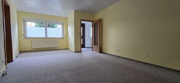 Immobilie in Neukalen - Ebenerdiges Wohnhaus mit separatem Bereich und vielfältigen Nutzungsmöglichkeiten - Bild 2