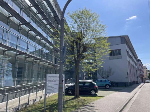 Immobilie in Rastatt - Beurkundungskosten gespart ! 2-Zimmerwohnung zum sofortigen Bezug - Bild 0