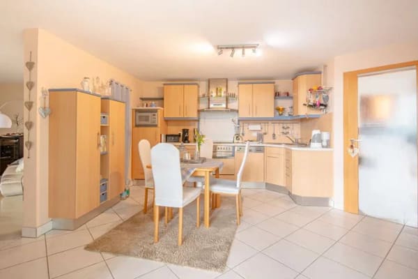 Immobilie in Gemünden am Main - **Wohnen mit Weitblick – Dreifamilienhaus mit Panoramablick & 323 m² Wohnfläche** - Bild 3