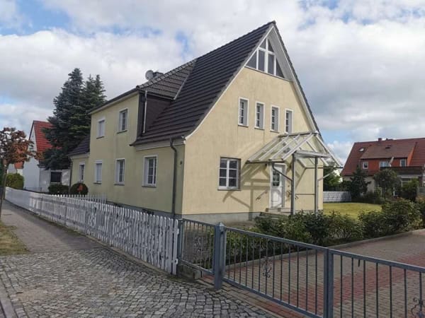 Immobilie in Neustrelitz - Doppelhaushälfte mit 150 m² Wohnfläche in Neustrelitz - Bild 0