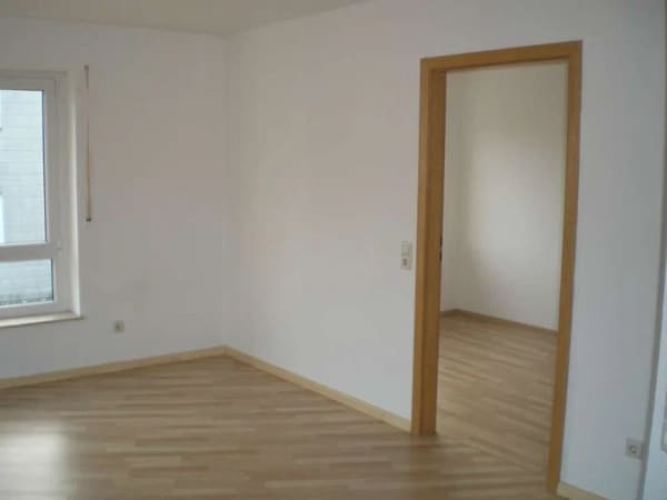 Immobilie in Crailsheim - Kompakt wohnen: Modernisierte 2-Zimmer-Wohnung in Crailsheim - Bild 2