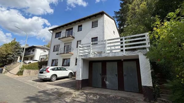 Immobilie in Alsenz - 1999 erbautes Drei-Familien-Haus mit 4 Stellplätzen in ruhiger Lage von Alsenz. - Bild 3