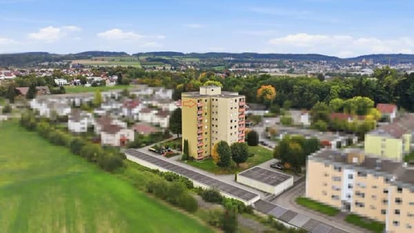Immobilie in Baienfurt - Panorama-Wohnen im 8. OG! Helle, bezugsfreie 2-Zimmer-Wohnung in Baienfurt! - Bild 1