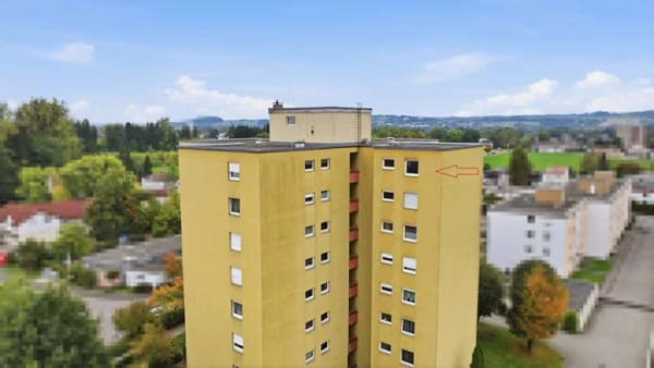 Immobilie in Baienfurt - Panorama-Wohnen im 8. OG! Helle, bezugsfreie 2-Zimmer-Wohnung in Baienfurt! - Bild 3