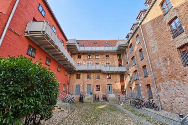 Immobilie in Rostock - Investmentpaket in Top-Lage! 7 Wohnungen in der nördlichen Altstadt von Rostock. - Bild 2