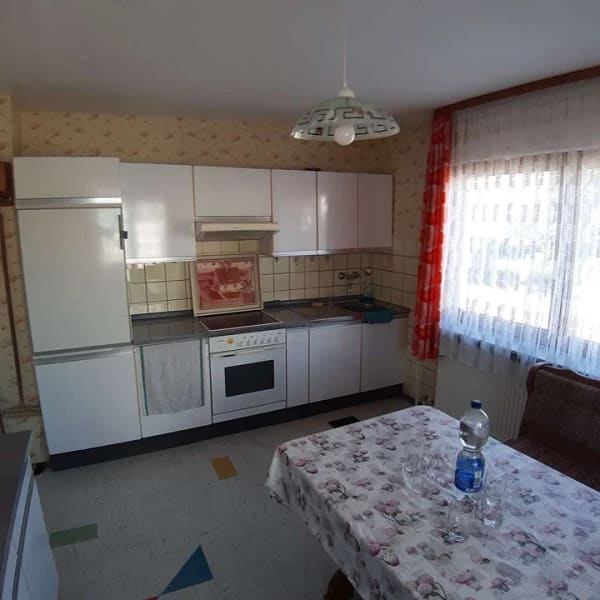 Immobilie in Villingendorf - Schönes Zweifamilienhaus in ruhiger Lage - Bild 2