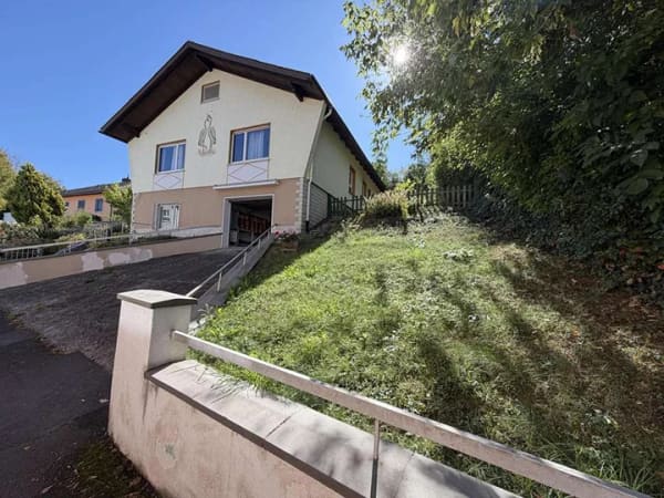 Immobilie in Engelstadt - Freistehendes Einfamilienhaus mit viel Platz und tollem Grundstück! - Bild 2