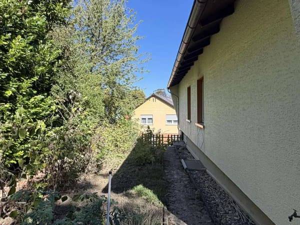 Immobilie in Engelstadt - Freistehendes Einfamilienhaus mit viel Platz und tollem Grundstück! - Bild 4