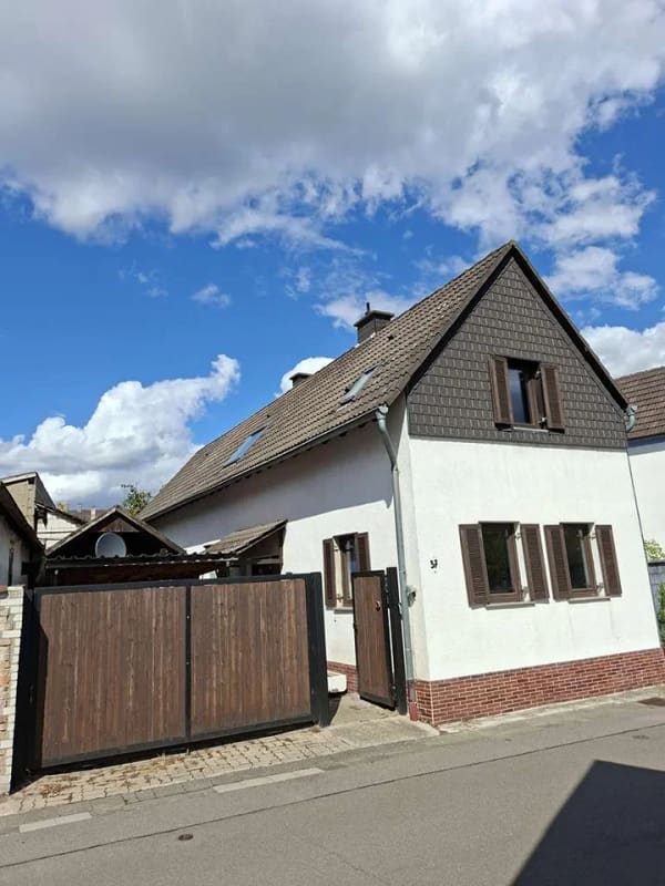 Immobilie in Bellheim - Wohnen mit Charakter: Einfamilienhaus in Bellheim - Bild 0