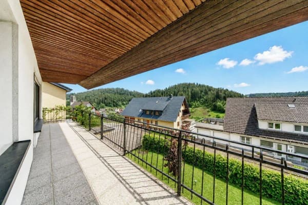 Immobilie in Gütenbach - Große, sonnige 5 Zi Wohnung mit Terrasse und Garten - Bild 4