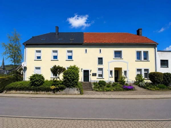Immobilie in Merzkirchen - Vermietetes Mehrfamilienhaus / Mehrgenerationenhaus - Bild 0