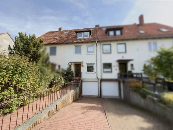Immobilie in Gehrden - *** RAUMWUNDER *** Gemütliches Reihenmittelhaus mit viel Platz und Garage in Gehrden - Bild 0