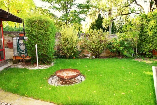 Immobilie in Bad Berka - Einfamilienhaus mit Garten und 2 Carport`s - Bild 3