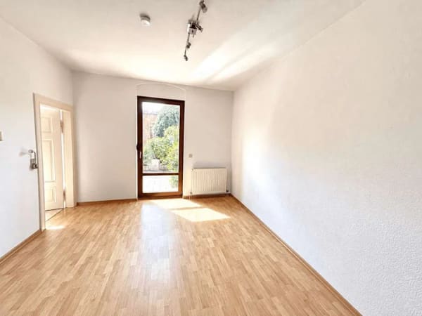 Immobilie in Magdeburg - Viel Platz im Mehrfamilienhaus mit Garten und Garage in Magdeburg - Bild 4