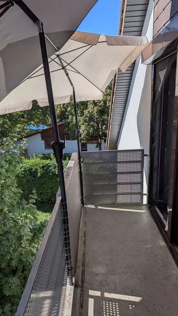 Immobilie in Ehrenkirchen - Ruhig & bahnhofsnah: Vermietete 3 ZW mit Garage & Ost-Balkon in Norsingen - Bild 3
