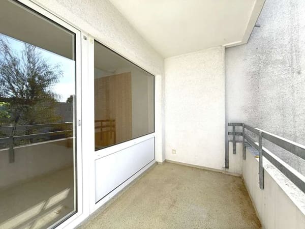 Immobilie in Kronberg - Raum für Ideen - 3-Zimmer-Wohnung mit Balkon und Renovierungspotenzial in Kronberg-Schönberg - Bild 3