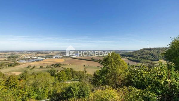 Immobilie in Waldenburg - MFH mit einzigartigem Panoramablick; 9 Wohneinheiten und Potenzial auf mind. ca. 6,5 % Mietrendite - Bild 2