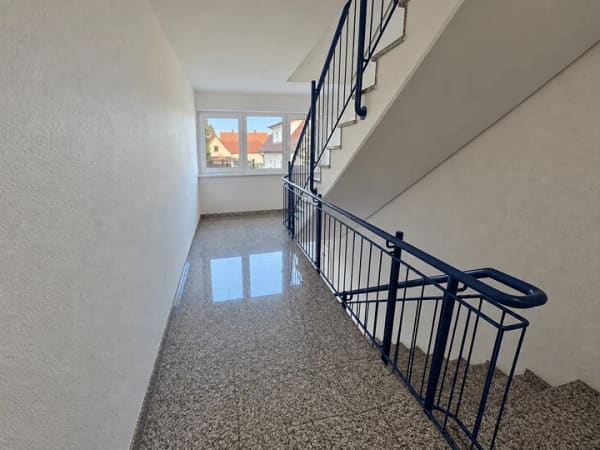 Immobilie in Deiningen - Tolle 4 ZKB-Maisonette-Wohnung in Deiningen zu verkaufen - Bild 2